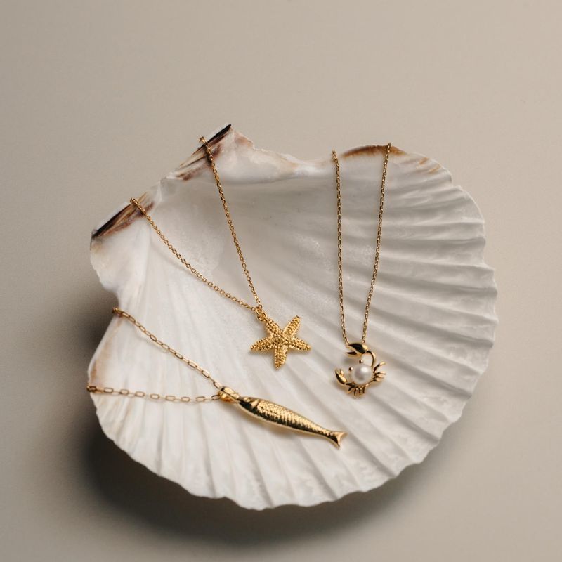40301 Pearl Crab Necklace