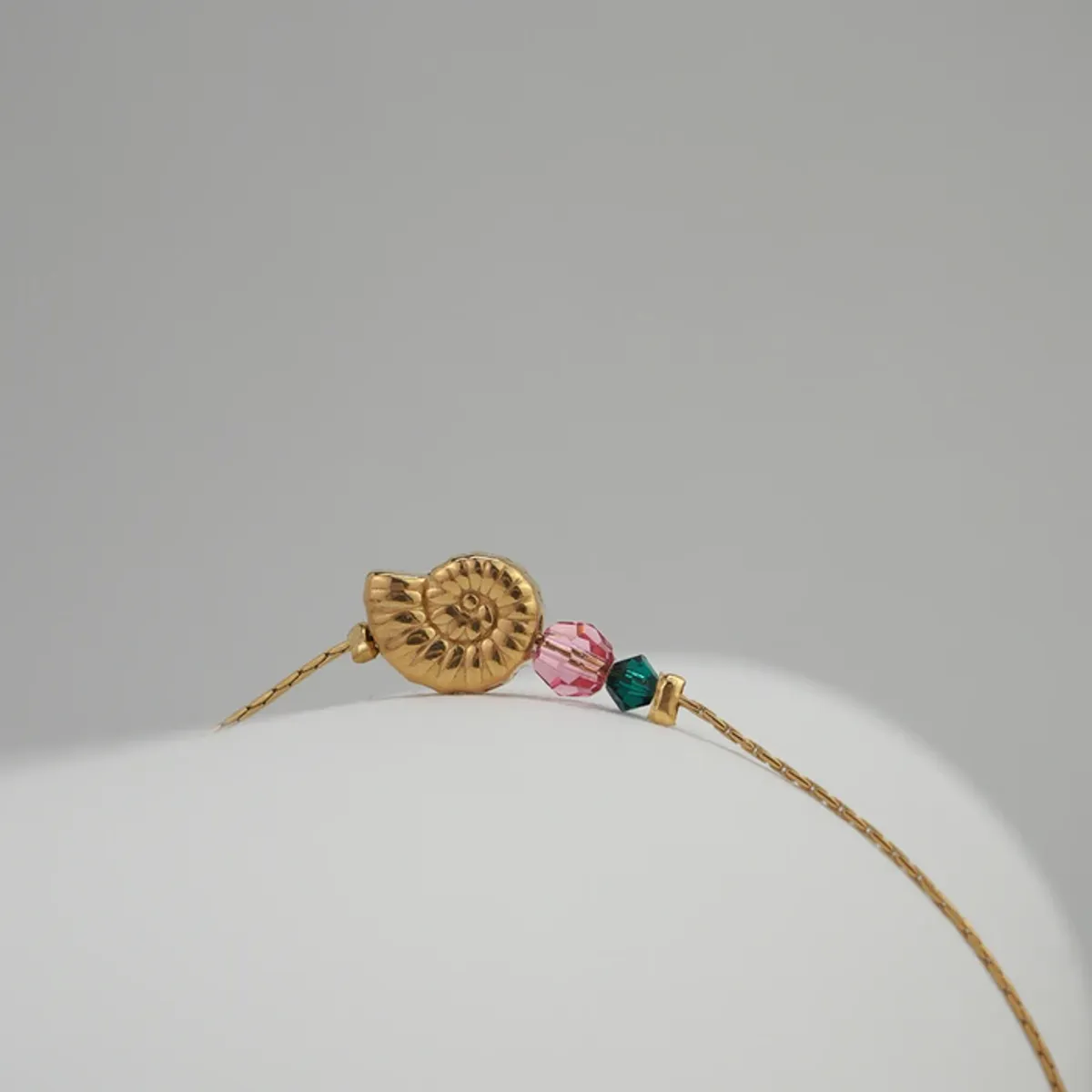 Dainty Cherry Blossom Shell Bracelet