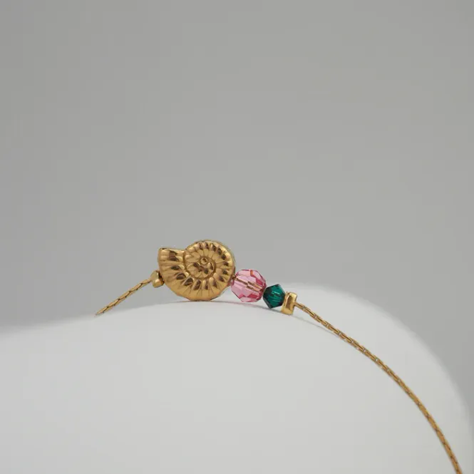 Hovedbilde Dainty Cherry Blossom Shell Bracelet
